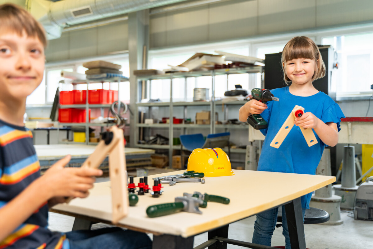 Bosch DIY sett fyrir börn - Image 9